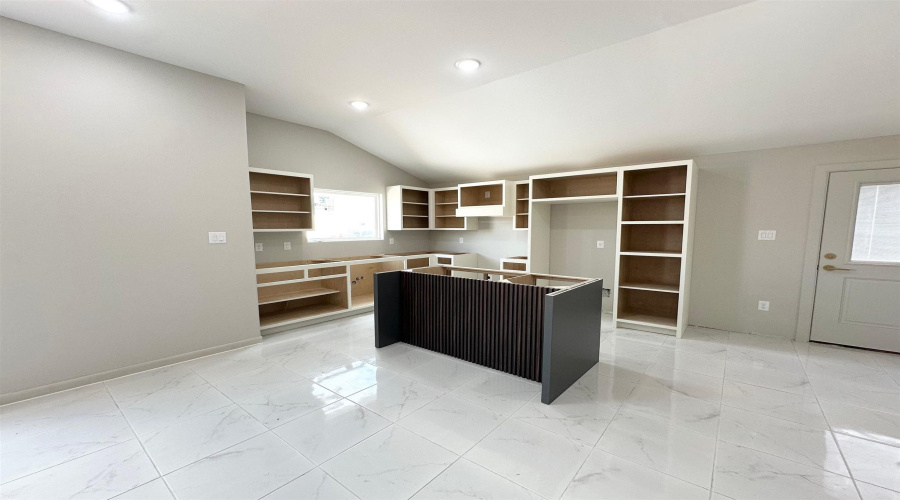 5003 Carambola Ln., LAREDO, Texas 78046, 3 Bedrooms Bedrooms, 5 Rooms Rooms,2 BathroomsBathrooms,Residential,For Sale,5003 Carambola Ln.,20260169