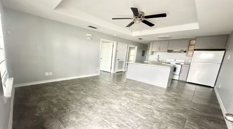 2705 Mauricio St, LAREDO, Texas 78041-0000, 2 Bedrooms Bedrooms, 3 Rooms Rooms,1 BathroomBathrooms,Residential,For Rent,2705 Mauricio St,20260170