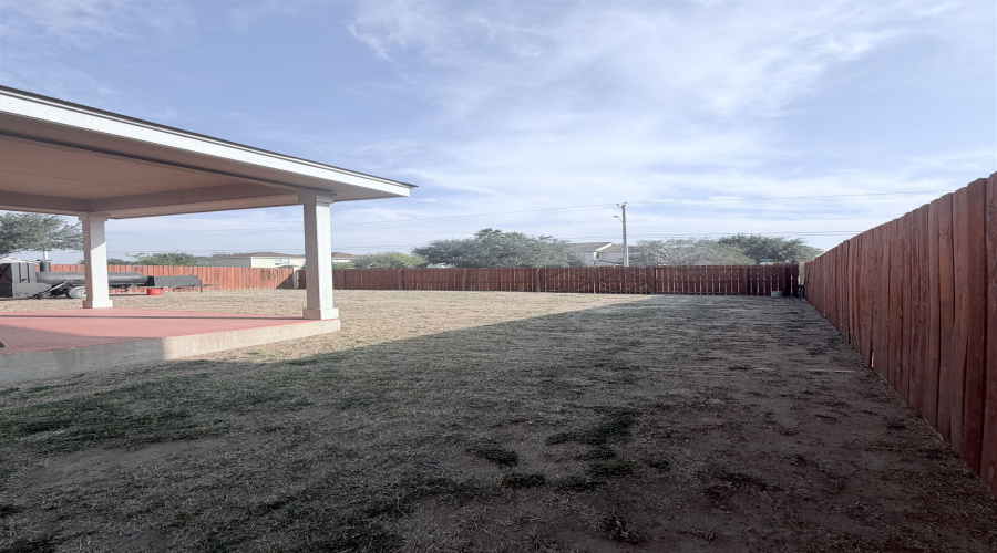 17543 College Port Dr, Laredo, Texas 78045, 5 Bedrooms Bedrooms, 7 Rooms Rooms,3 BathroomsBathrooms,Residential,For Sale,17543 College Port Dr,20260180