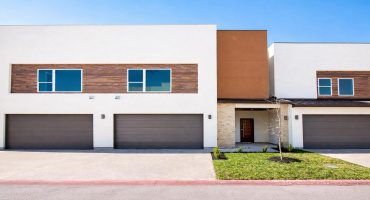 9653 McPherson Rd, Laredo, Texas 78045, 3 Bedrooms Bedrooms, 7 Rooms Rooms,2 BathroomsBathrooms,Residential,For Rent,9653 McPherson Rd,20260183