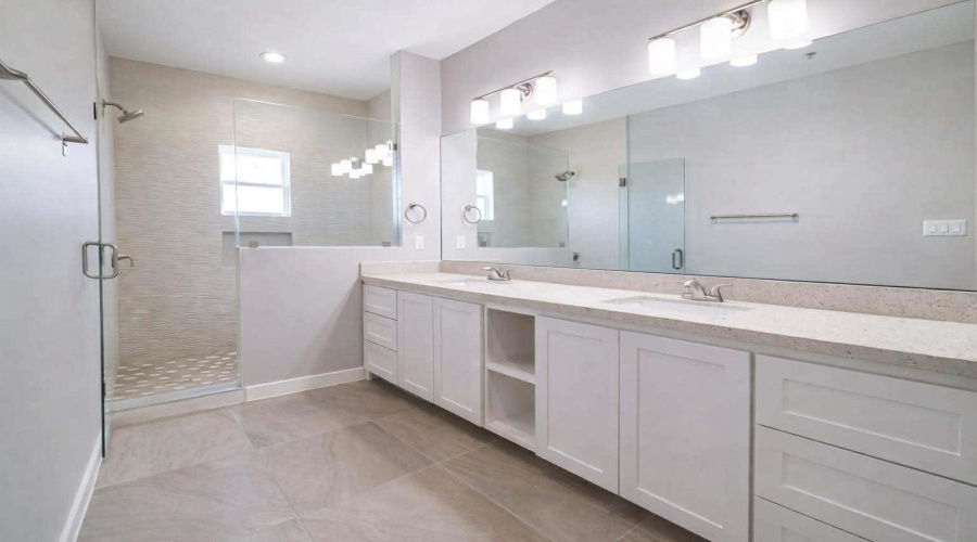 9653 McPherson Rd, Laredo, Texas 78045, 3 Bedrooms Bedrooms, 7 Rooms Rooms,2 BathroomsBathrooms,Residential,For Rent,9653 McPherson Rd,20260183