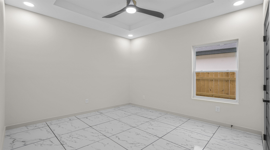 2914 Coventry Dr., LAREDO, Texas 78046, 3 Bedrooms Bedrooms, 5 Rooms Rooms,2 BathroomsBathrooms,Residential,For Sale,2914 Coventry Dr.,20260185