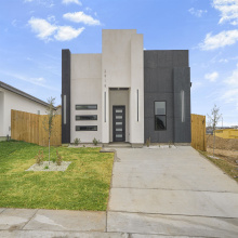 2918 Coventry Dr., LAREDO, Texas 78046, 3 Bedrooms Bedrooms, 5 Rooms Rooms,2 BathroomsBathrooms,Residential,For Sale,2918 Coventry Dr.,20260186