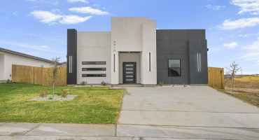 2918 Coventry Dr., LAREDO, Texas 78046, 3 Bedrooms Bedrooms, 5 Rooms Rooms,2 BathroomsBathrooms,Residential,For Sale,2918 Coventry Dr.,20260186