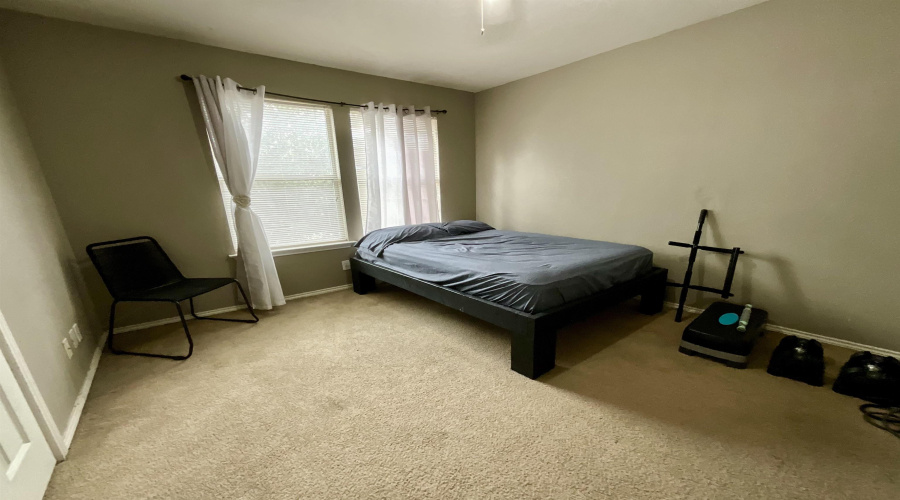 17417 College Port Dr, Laredo, Texas 78045, 5 Bedrooms Bedrooms, 8 Rooms Rooms,2 BathroomsBathrooms,Residential,For Sale,17417 College Port Dr,20260187