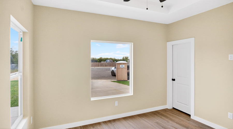 2410 Durazno Ct., Laredo, Texas 78046-8009, 4 Bedrooms Bedrooms, 6 Rooms Rooms,2 BathroomsBathrooms,Residential,For Sale,2410 Durazno Ct.,20260203