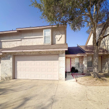 8801 McPherson Rd, Laredo, Texas 78045, 3 Bedrooms Bedrooms, 7 Rooms Rooms,3 BathroomsBathrooms,Residential,For Sale,8801 McPherson Rd,20260206