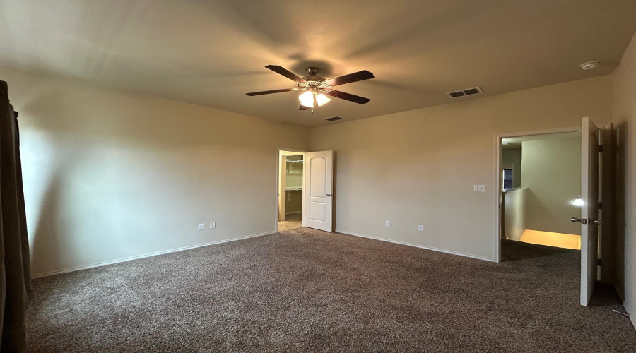 5012 Lost Hills Trail, Laredo, Texas 78041, 3 Bedrooms Bedrooms, 6 Rooms Rooms,2 BathroomsBathrooms,Residential,For Rent,5012 Lost Hills Trail,20260211