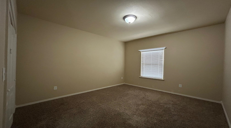 5012 Lost Hills Trail, Laredo, Texas 78041, 3 Bedrooms Bedrooms, 6 Rooms Rooms,2 BathroomsBathrooms,Residential,For Rent,5012 Lost Hills Trail,20260211