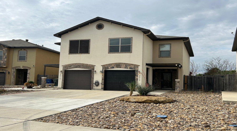 5012 Lost Hills Trail, Laredo, Texas 78041, 3 Bedrooms Bedrooms, 6 Rooms Rooms,2 BathroomsBathrooms,Residential,For Rent,5012 Lost Hills Trail,20260211