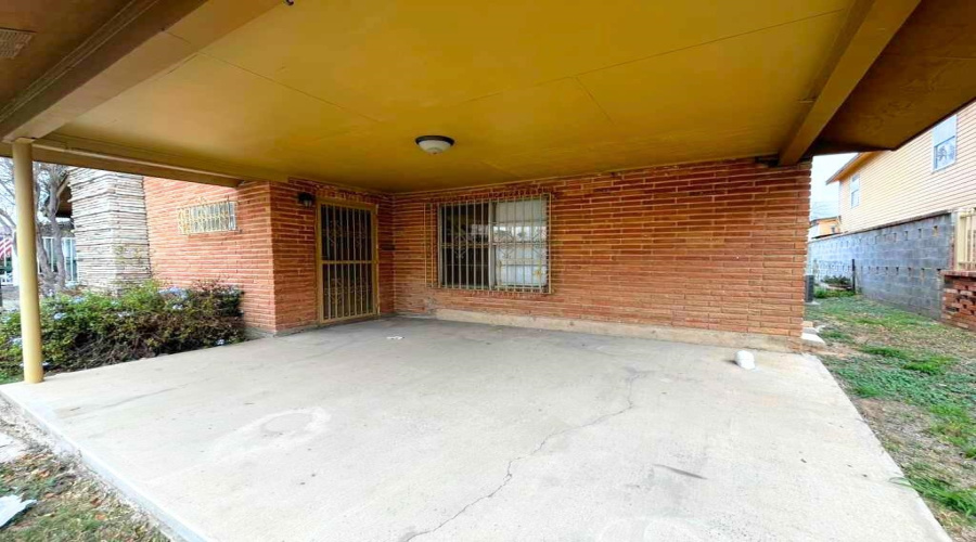 2116 Garfield St, LAREDO, Texas 78043, 2 Bedrooms Bedrooms, 4 Rooms Rooms,2 BathroomsBathrooms,Residential,For Sale,2116 Garfield St,20260216