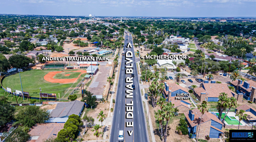 201 E Del Mar Blvd, Laredo, Texas 78041, 2 Bedrooms Bedrooms, 5 Rooms Rooms,2 BathroomsBathrooms,Residential,For Sale,201 E Del Mar Blvd,20260217