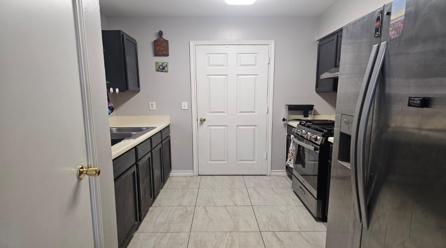 3304 Aberdeen, Laredo, Texas 78043, 3 Bedrooms Bedrooms, 6 Rooms Rooms,2 BathroomsBathrooms,Residential,For Sale,3304 Aberdeen,20260218