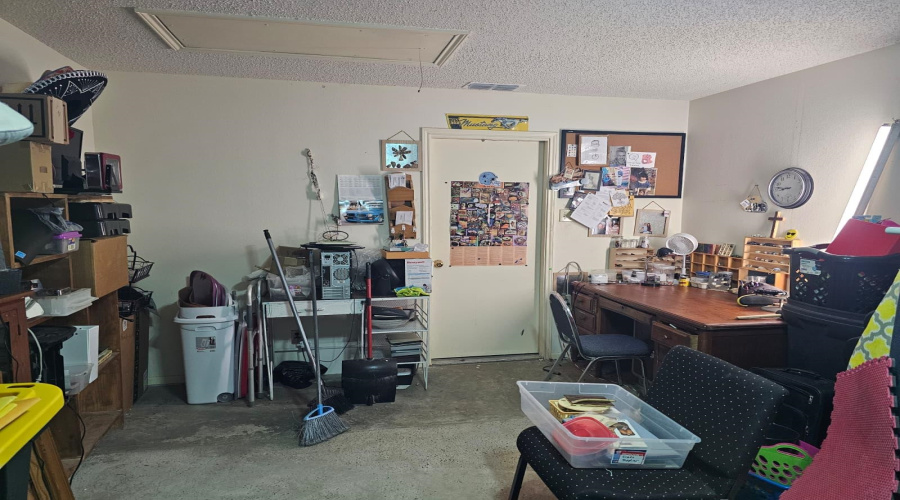 3304 Aberdeen, Laredo, Texas 78043, 3 Bedrooms Bedrooms, 6 Rooms Rooms,2 BathroomsBathrooms,Residential,For Sale,3304 Aberdeen,20260218