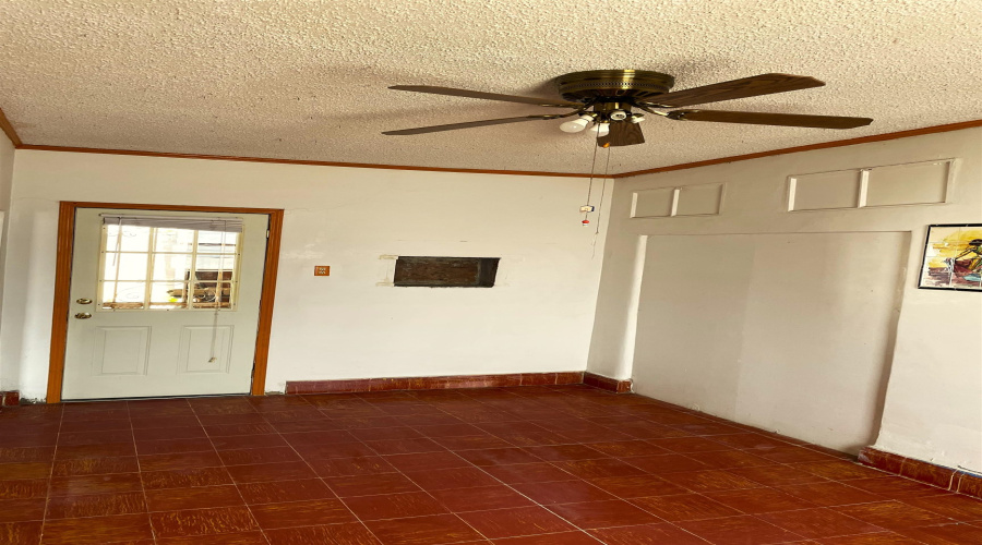 720 Clark Blvd, Laredo, Texas 78045, 4 Bedrooms Bedrooms, 6 Rooms Rooms,1 BathroomBathrooms,Residential,For Sale,720 Clark Blvd,20242129