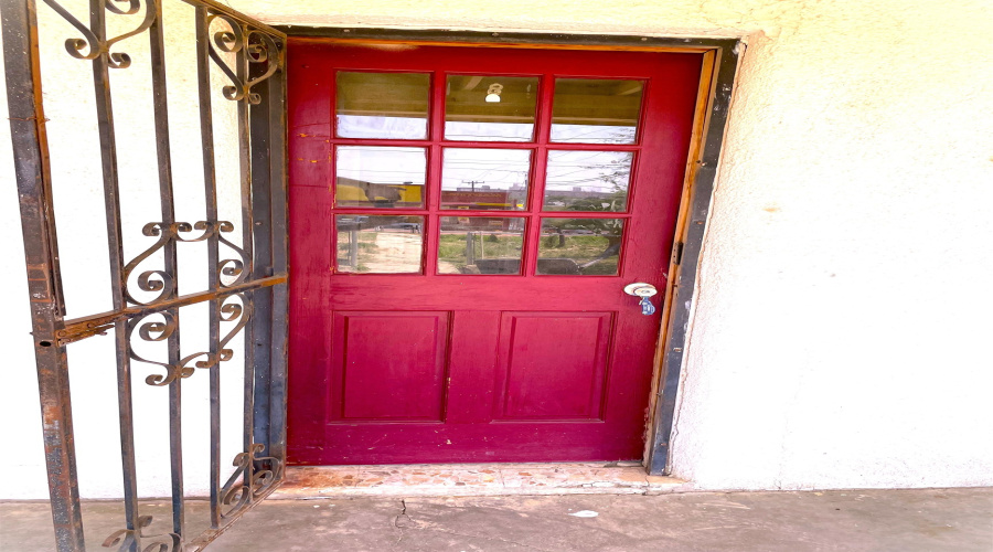 720 Clark Blvd, Laredo, Texas 78045, 4 Bedrooms Bedrooms, 6 Rooms Rooms,1 BathroomBathrooms,Residential,For Sale,720 Clark Blvd,20242129