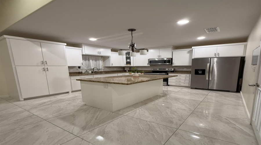 5508 Eva Ct., Laredo, Texas 78046, 3 Bedrooms Bedrooms, 6 Rooms Rooms,2 BathroomsBathrooms,Residential,For Sale,5508 Eva Ct.,20260223