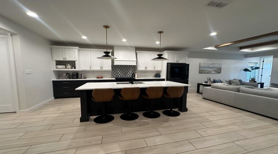 1503 Eagles LN, Laredo, Texas 78045, 3 Bedrooms Bedrooms, 6 Rooms Rooms,2 BathroomsBathrooms,Residential,For Sale,1503 Eagles LN,20260225