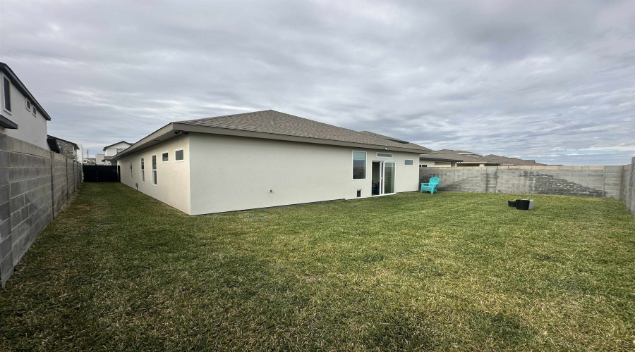 1503 Eagles LN, Laredo, Texas 78045, 3 Bedrooms Bedrooms, 6 Rooms Rooms,2 BathroomsBathrooms,Residential,For Sale,1503 Eagles LN,20260225