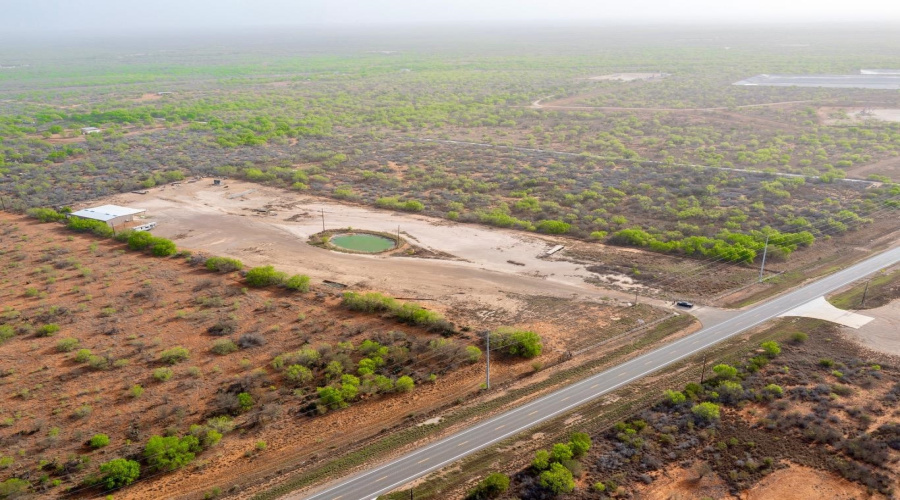 3664 FM 468, Cotulla, Texas 78014, 1 Bedroom Bedrooms, 11 Rooms Rooms,1 BathroomBathrooms,Commercial/industrial,For Rent,3664 FM 468,20260231