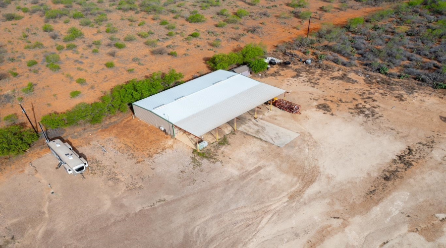 3664 FM 468, Cotulla, Texas 78014, 1 Bedroom Bedrooms, 11 Rooms Rooms,1 BathroomBathrooms,Commercial/industrial,For Rent,3664 FM 468,20260231