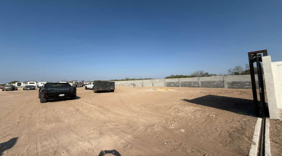 107 W Gomez, Laredo, Texas 78043, ,Land,For Rent,107 W Gomez,20260230
