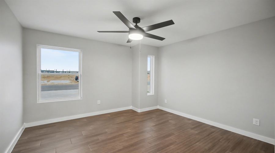 5012 Mariposa St., Laredo, Texas 78046, 3 Bedrooms Bedrooms, 4 Rooms Rooms,2 BathroomsBathrooms,Residential,For Sale,5012 Mariposa St.,20260227