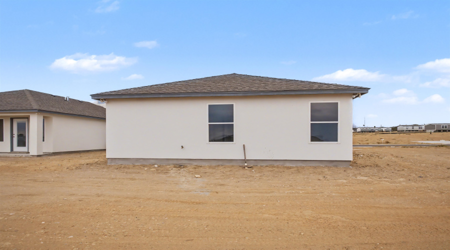 5016 Mariposa St., Laredo, Texas 78046, 3 Bedrooms Bedrooms, 4 Rooms Rooms,2 BathroomsBathrooms,Residential,For Sale,5016 Mariposa St.,20260229