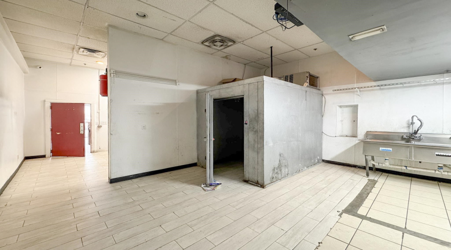 8602 McPherson Rd, Laredo, Texas 78045, 1 Room Rooms,2 BathroomsBathrooms,Commercial retail/office,For Rent,8602 McPherson Rd,20260236