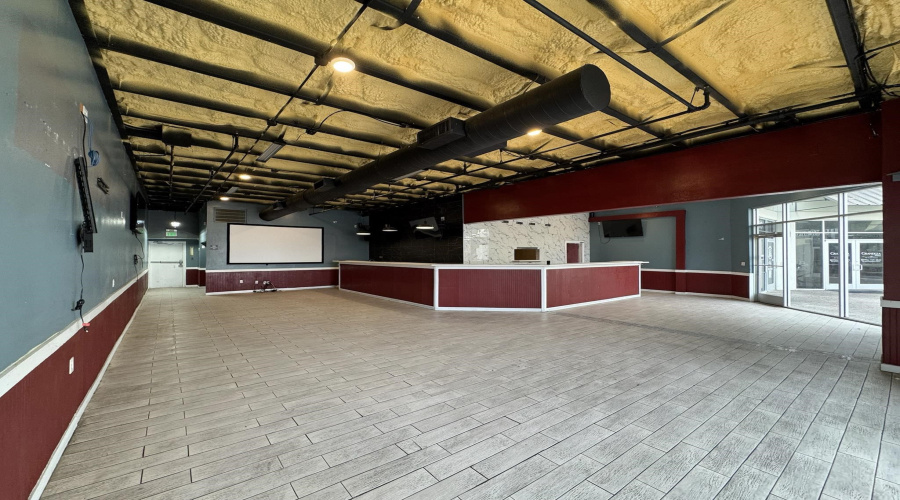 8602 McPherson Rd, Laredo, Texas 78045, 1 Room Rooms,2 BathroomsBathrooms,Commercial retail/office,For Rent,8602 McPherson Rd,20260236