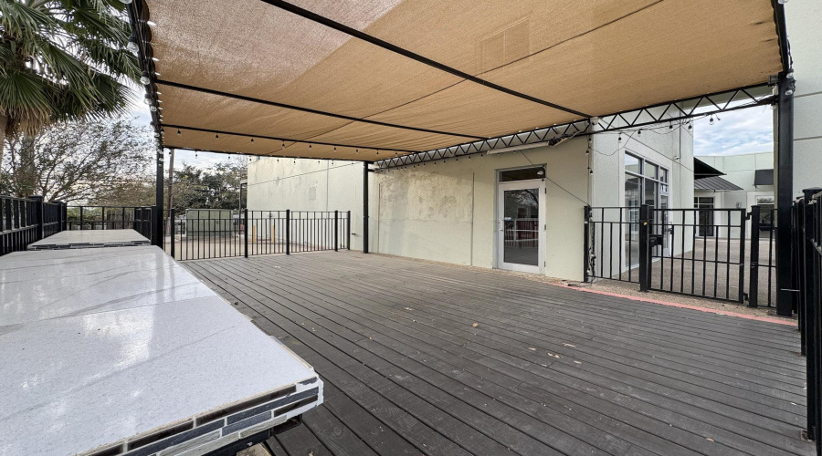 8602 McPherson Rd, Laredo, Texas 78045, 1 Room Rooms,2 BathroomsBathrooms,Commercial retail/office,For Rent,8602 McPherson Rd,20260236