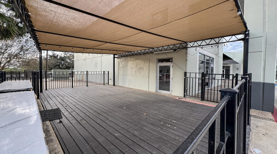 8602 McPherson Rd, Laredo, Texas 78045, 1 Room Rooms,2 BathroomsBathrooms,Commercial retail/office,For Rent,8602 McPherson Rd,20260236