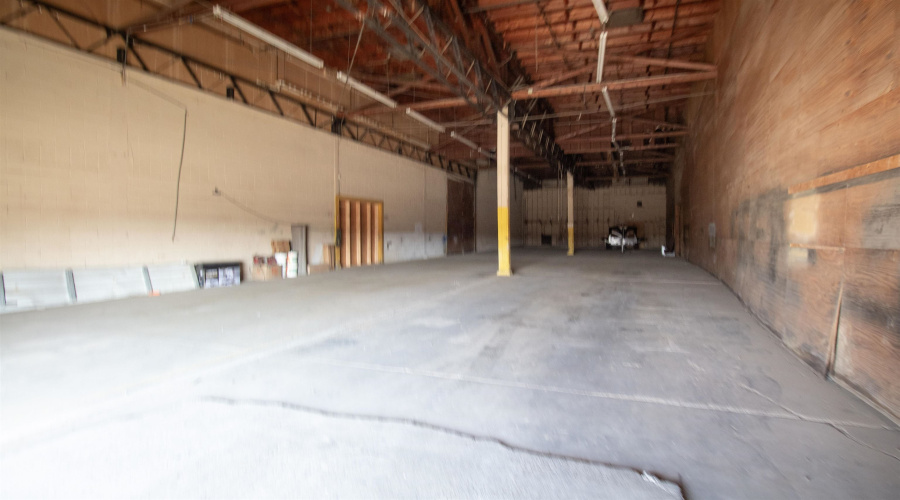 2015 Pappas St, Laredo, Texas 78041, 1 Bedroom Bedrooms, ,Commercial/industrial,For Rent,2015 Pappas St,20260243