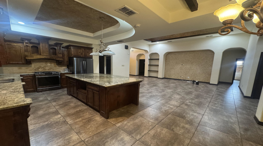 136 Chisos Oak Dr, Laredo, Texas 78045, 3 Bedrooms Bedrooms, 5 Rooms Rooms,2 BathroomsBathrooms,Residential,For Sale,136 Chisos Oak Dr,20260234