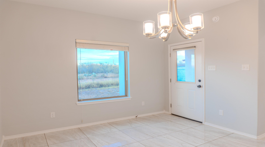 3215 Charolais Dr., Laredo, Texas 78046, 3 Bedrooms Bedrooms, 5 Rooms Rooms,2 BathroomsBathrooms,Residential,For Sale,3215 Charolais Dr.,20260238