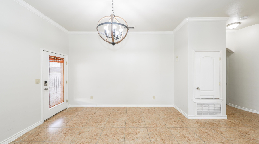 3118 Dos Reales Lp, LAREDO, Texas 78045, 4 Bedrooms Bedrooms, 9 Rooms Rooms,3 BathroomsBathrooms,Residential,For Sale,3118 Dos Reales Lp,20260247