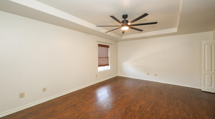 3118 Dos Reales Lp, LAREDO, Texas 78045, 4 Bedrooms Bedrooms, 9 Rooms Rooms,3 BathroomsBathrooms,Residential,For Sale,3118 Dos Reales Lp,20260247