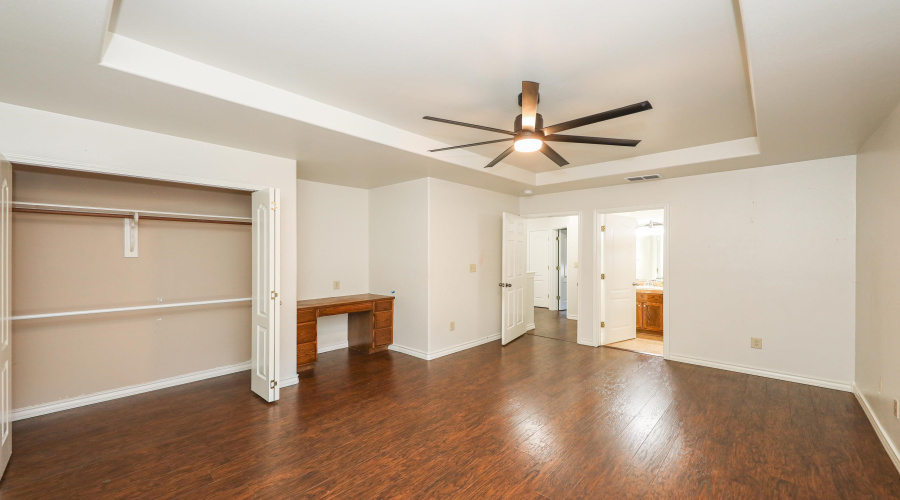 3118 Dos Reales Lp, LAREDO, Texas 78045, 4 Bedrooms Bedrooms, 9 Rooms Rooms,3 BathroomsBathrooms,Residential,For Sale,3118 Dos Reales Lp,20260247