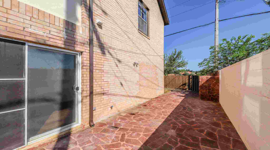 2445 Monarch Dr, Laredo, Texas 78045, 3 Bedrooms Bedrooms, 8 Rooms Rooms,2 BathroomsBathrooms,Residential,For Rent,2445 Monarch Dr,20260248