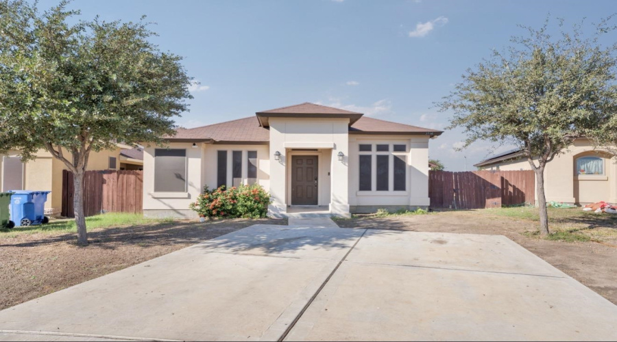 2716 Purdy Court, Laredo, Texas 78046, 3 Bedrooms Bedrooms, 6 Rooms Rooms,2 BathroomsBathrooms,Residential,For Sale,2716 Purdy Court,20260249