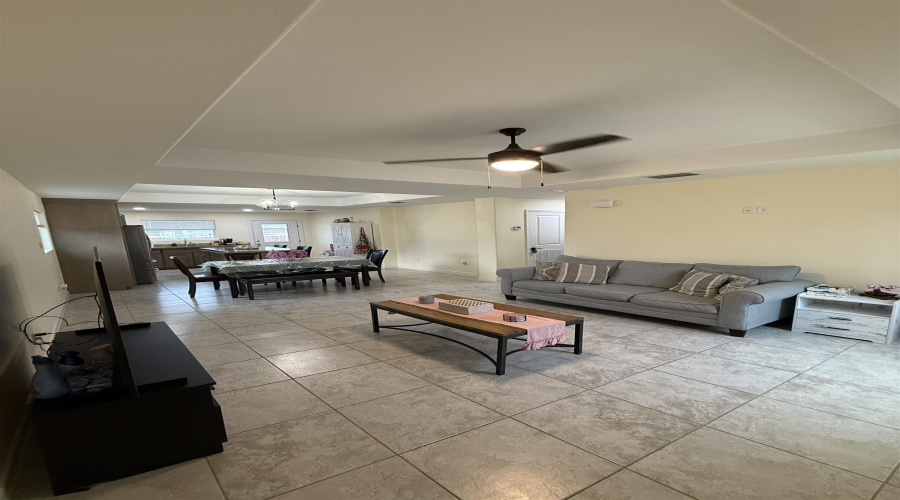 6518 Adenia Loop, Laredo, Texas 78043, 3 Bedrooms Bedrooms, 5 Rooms Rooms,2 BathroomsBathrooms,Residential,For Sale,6518 Adenia Loop,20260251