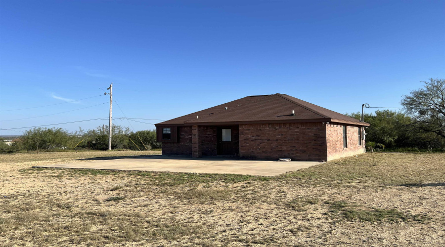 125 Cardinal St., Zapata, Texas 78076, 2 Bedrooms Bedrooms, 4 Rooms Rooms,2 BathroomsBathrooms,Residential,For Sale,125 Cardinal St.,20260255