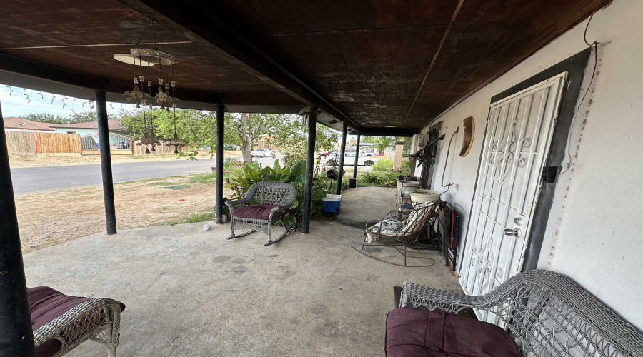 5310 Salamanca Dr, Laredo, Texas 78046, 4 Bedrooms Bedrooms, 7 Rooms Rooms,2 BathroomsBathrooms,Residential,For Sale,5310 Salamanca Dr,20253333