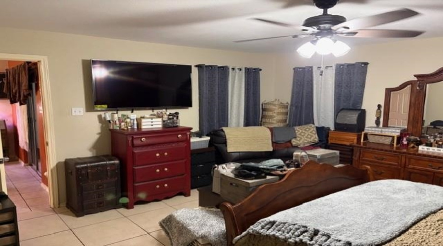 2202 Dorado Dr, Laredo, Texas 78046, 4 Bedrooms Bedrooms, 7 Rooms Rooms,2 BathroomsBathrooms,Residential,For Sale,2202 Dorado Dr,20260267