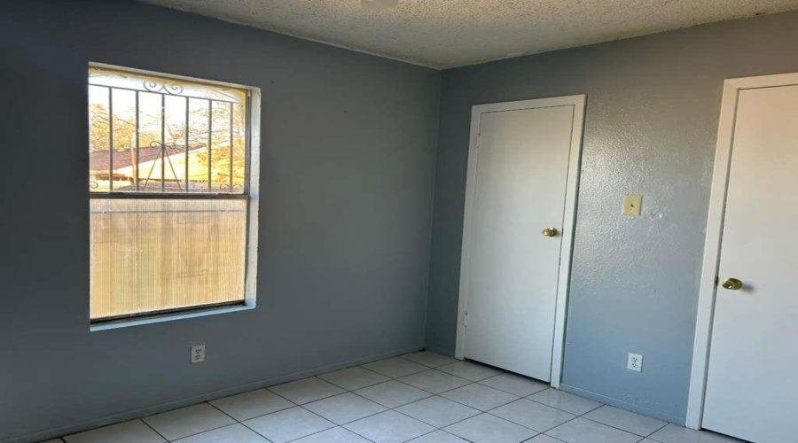 3116 Amazon Ct, Laredo, Texas 78046, 3 Bedrooms Bedrooms, 5 Rooms Rooms,2 BathroomsBathrooms,Residential,For Sale,3116 Amazon Ct,20260268