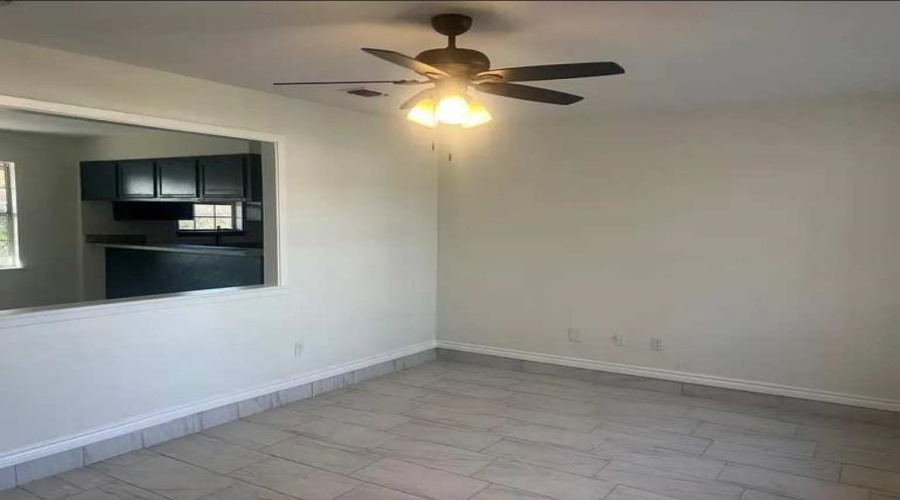 1239 Glen Haven Dr., eagle pass, Texas 78852, 3 Bedrooms Bedrooms, 3 Rooms Rooms,2 BathroomsBathrooms,Residential,For Sale,1239 Glen Haven Dr.,20260269