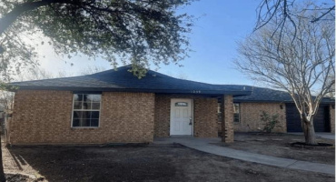 1239 Glen Haven Dr., eagle pass, Texas 78852, 3 Bedrooms Bedrooms, 3 Rooms Rooms,2 BathroomsBathrooms,Residential,For Sale,1239 Glen Haven Dr.,20260269 1239 Glen Haven Dr., eagle pass, Texas 78852, 3 Bedrooms Bedrooms, 3 Rooms Rooms,2 BathroomsBathrooms,Residential,For Sale,1239 Glen Haven Dr.,20260269