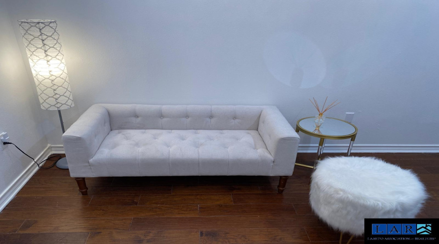 401 Sabal Loop, Laredo, Texas 78045, 6 Bedrooms Bedrooms, 8 Rooms Rooms,4 BathroomsBathrooms,Residential,For Sale,401 Sabal Loop,20260271