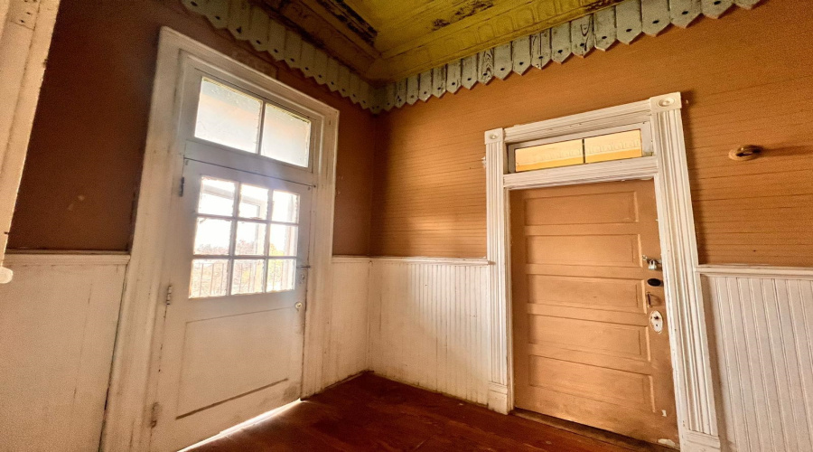 520 Davis Ave, Laredo, Texas 78040, 2 Bedrooms Bedrooms, 3 Rooms Rooms,1 BathroomBathrooms,Residential,For Rent,520 Davis Ave,20260272