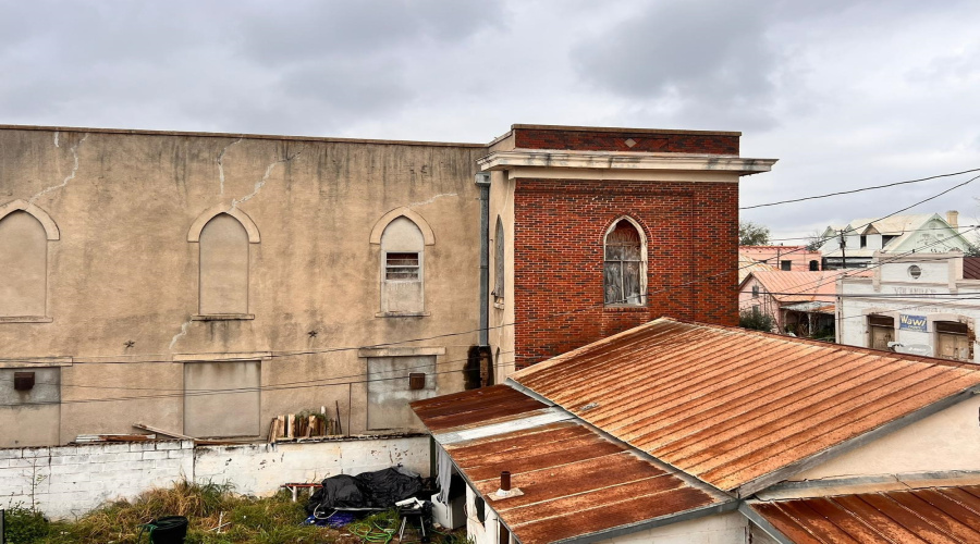 520 Davis Ave, Laredo, Texas 78040, 2 Bedrooms Bedrooms, 3 Rooms Rooms,1 BathroomBathrooms,Residential,For Rent,520 Davis Ave,20260272